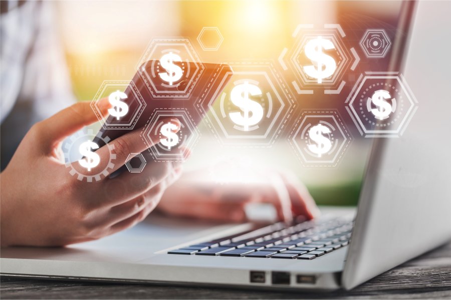 5 revenue strategies for monetizing tech infographic blogs